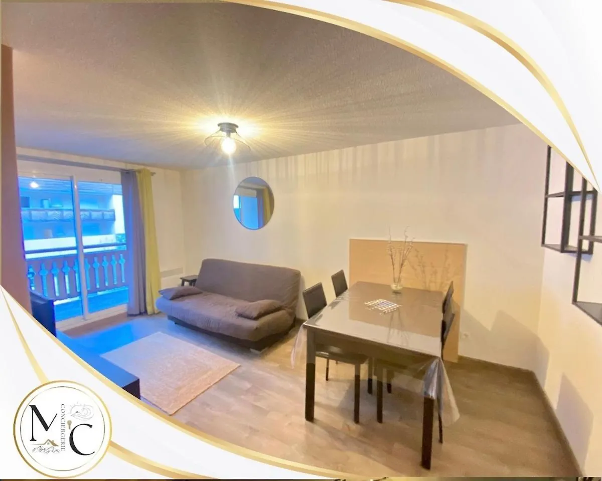 Apartment T2 Ski, Heated Pool, Hammam Allos